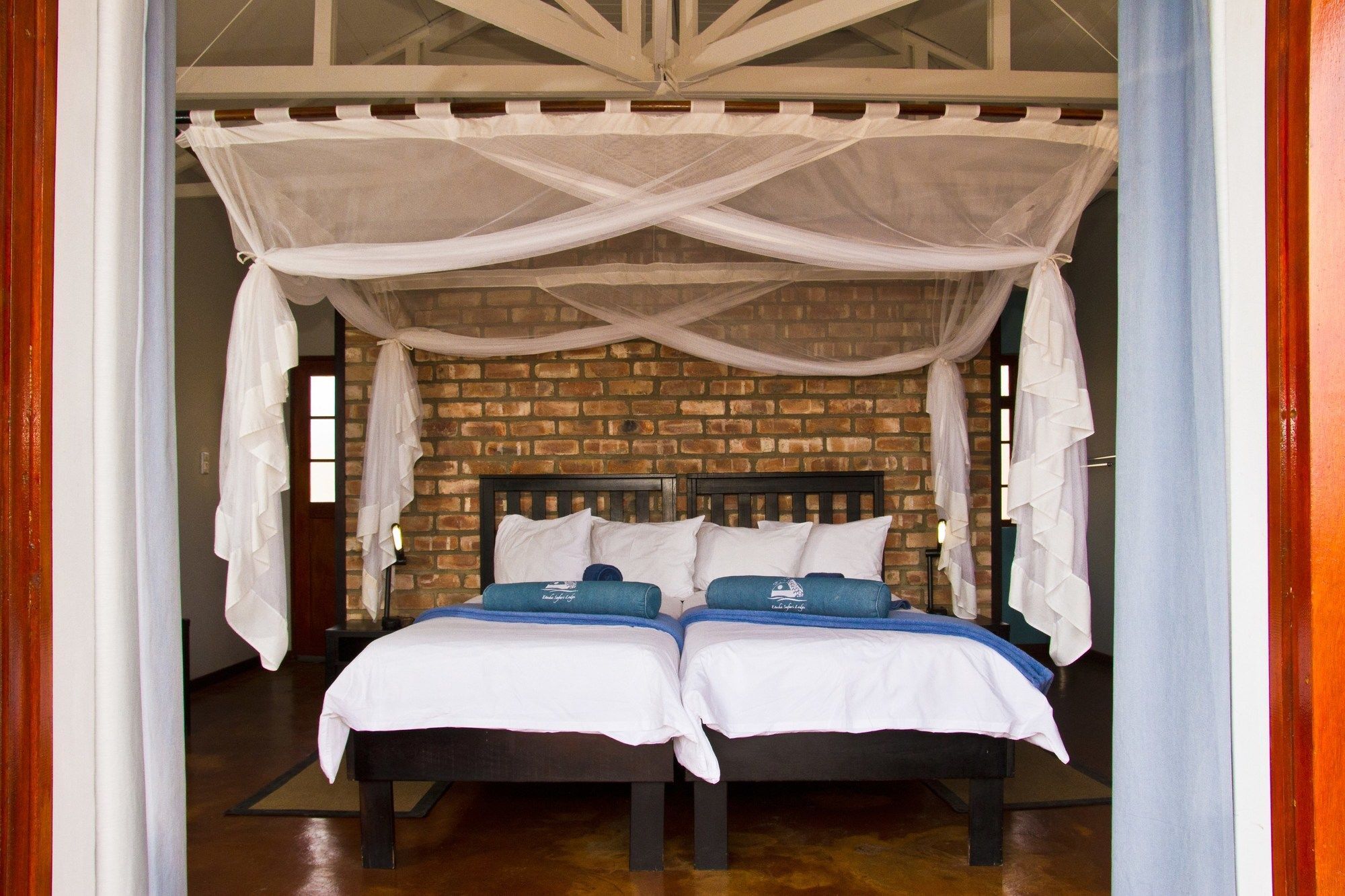 Gondwana Etosha Safari Lodge Okaukuejo Exterior photo